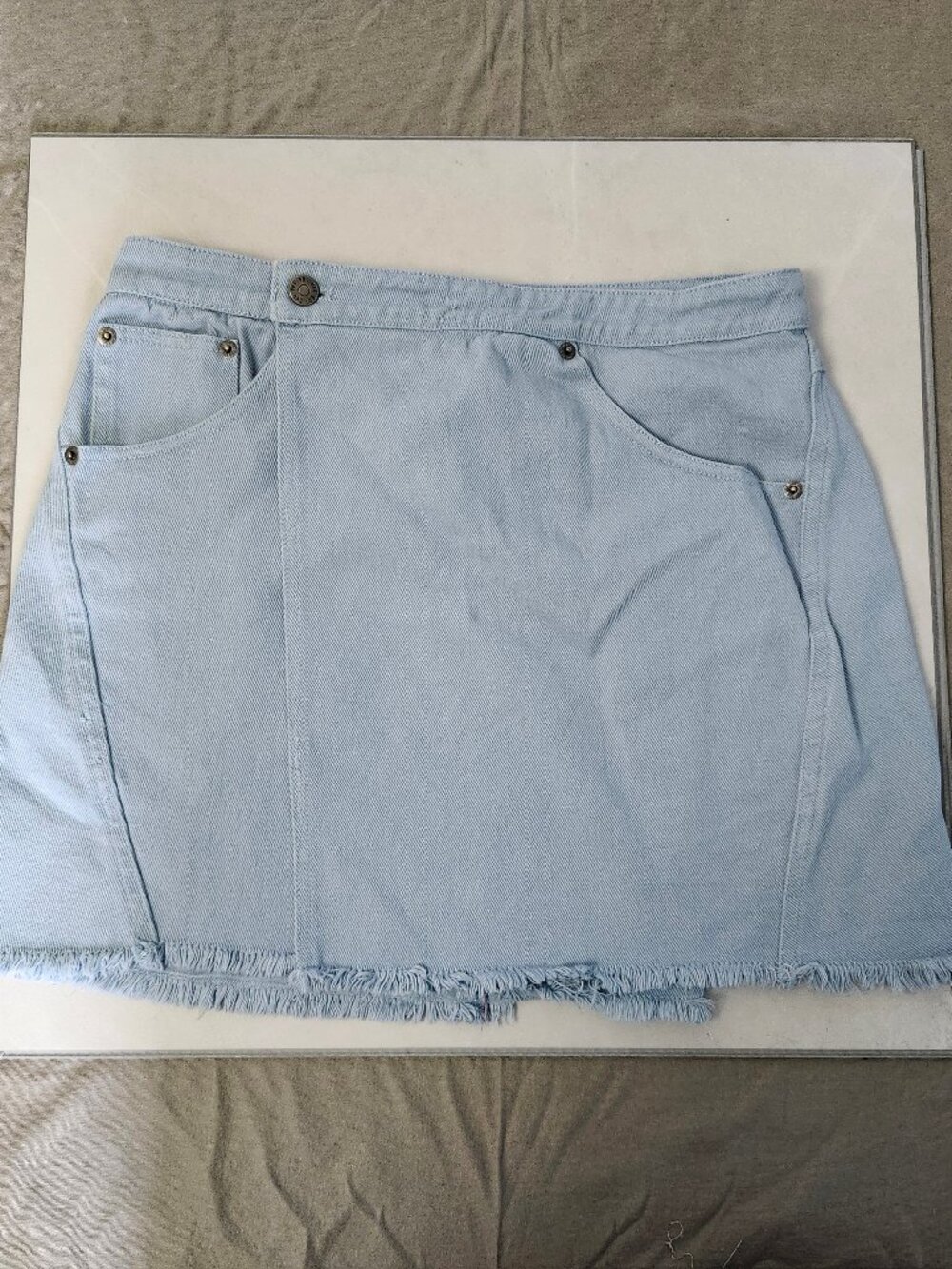 URBAN OUTFITTERS Demin Wrapped Skirt